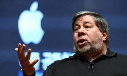 【AMA】Apple共同設立者のスティーブ・ウォズニアックだけど質問ある？【ウォズ】